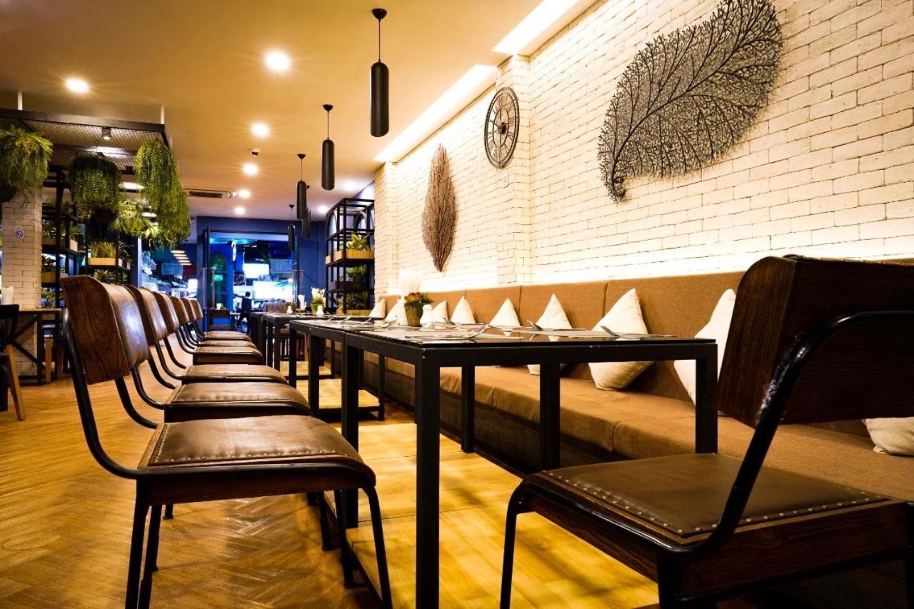 Neptuna Hotel Patong Extérieur photo
