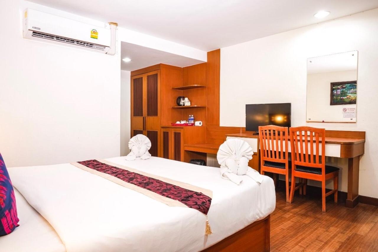 Neptuna Hotel Patong Extérieur photo