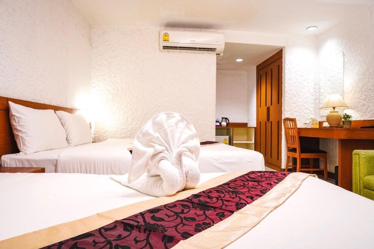 Neptuna Hotel Patong Extérieur photo