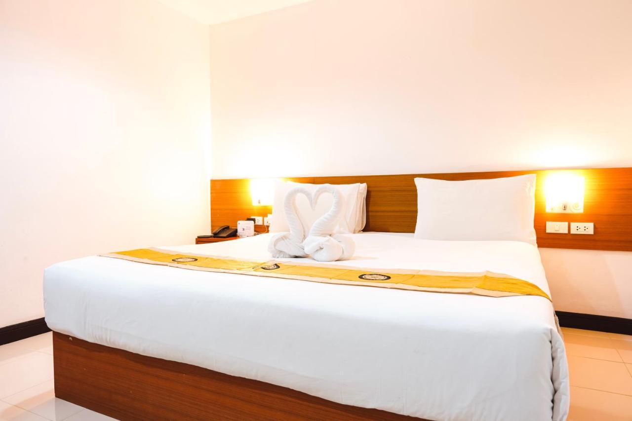 Neptuna Hotel Patong Extérieur photo