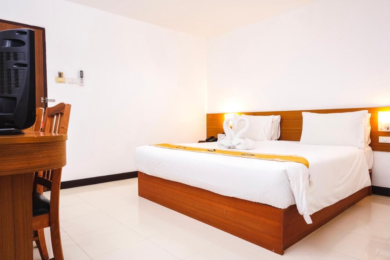Neptuna Hotel Patong Extérieur photo