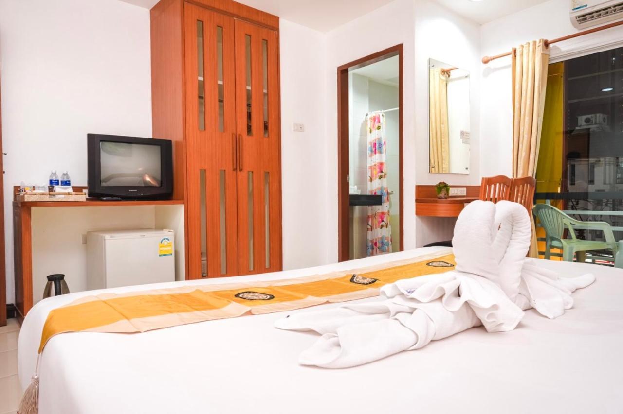 Neptuna Hotel Patong Extérieur photo