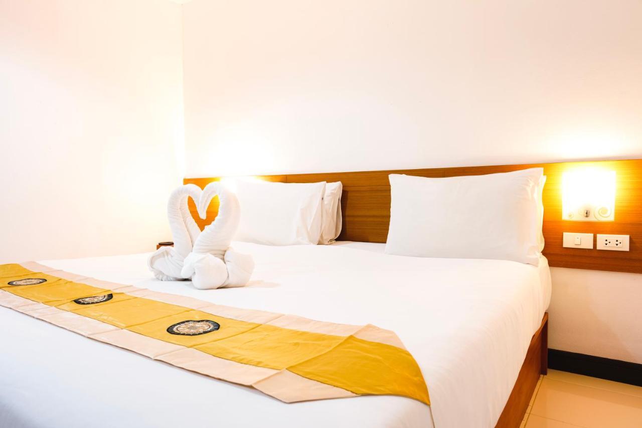 Neptuna Hotel Patong Extérieur photo