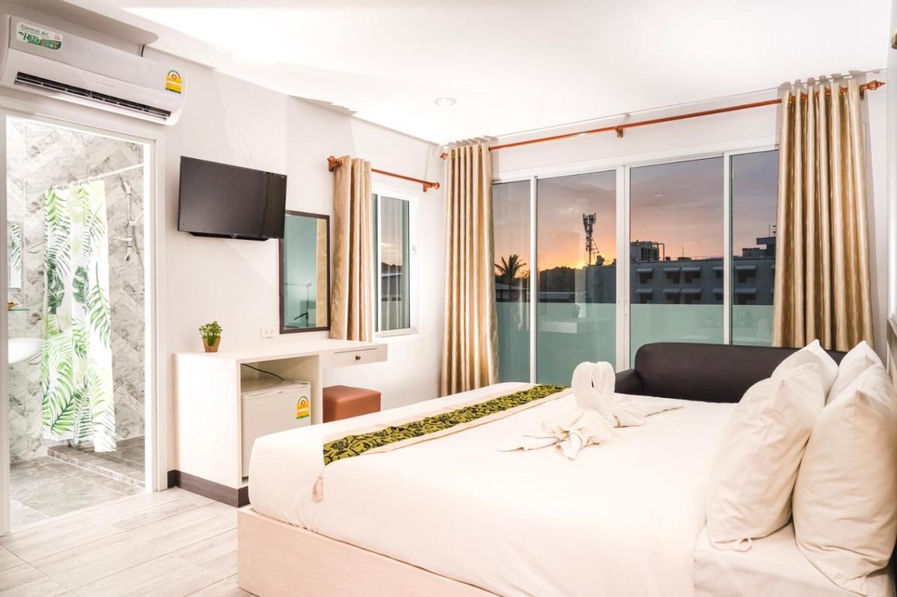 Neptuna Hotel Patong Extérieur photo