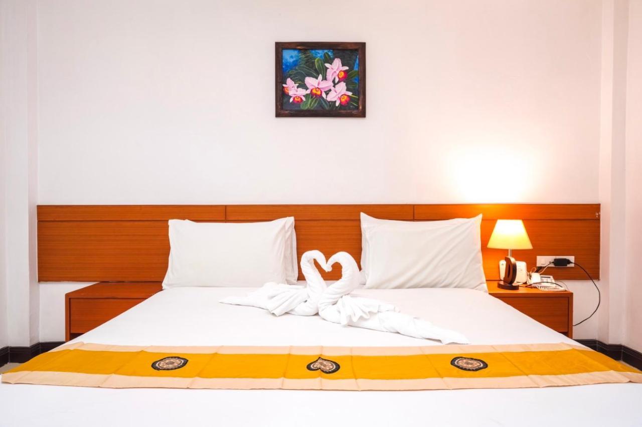 Neptuna Hotel Patong Extérieur photo